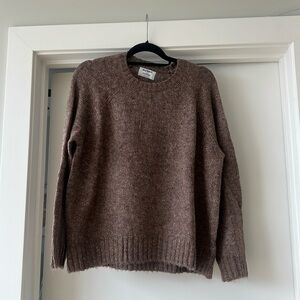 Old Navy sweater